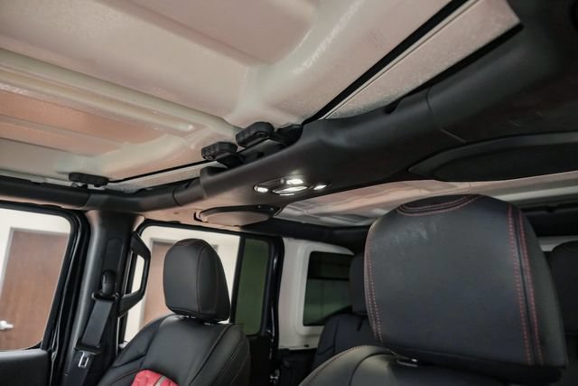 Used 2023 Jeep Wrangler Unlimited Rubicon w/ Safety Group AWD/4WD image 37