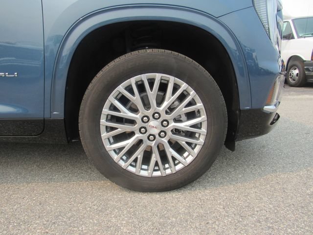 Certified 2025 GMC Acadia Denali w/ LPO, All-Weather Package AWD/4WD image 6
