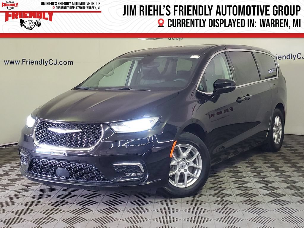 Used 2024 Chrysler Pacifica Touring-L