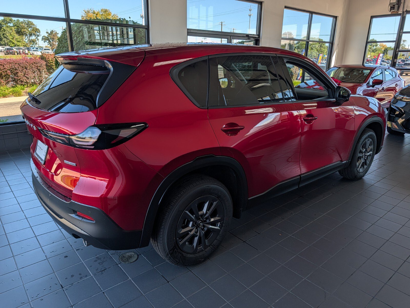 New 2026 MAZDA CX-5 Select AWD/4WD image 2