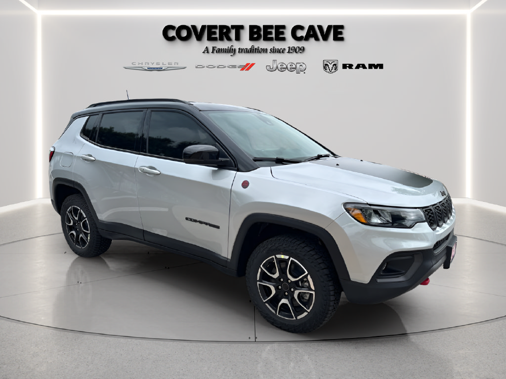 New 2026 Jeep Compass Trailhawk AWD/4WD 360° Tour