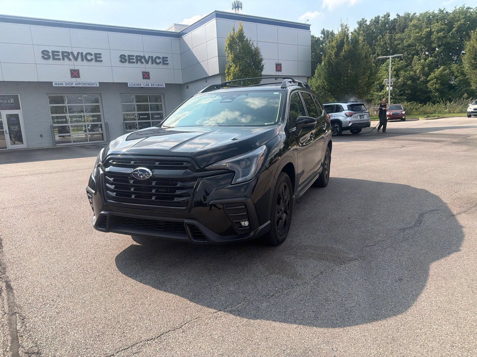 Used 2023 Subaru Ascent Onyx Edition AWD/4WD image 5