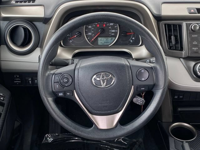 Used 2013 Toyota RAV4 LE AWD/4WD image 12