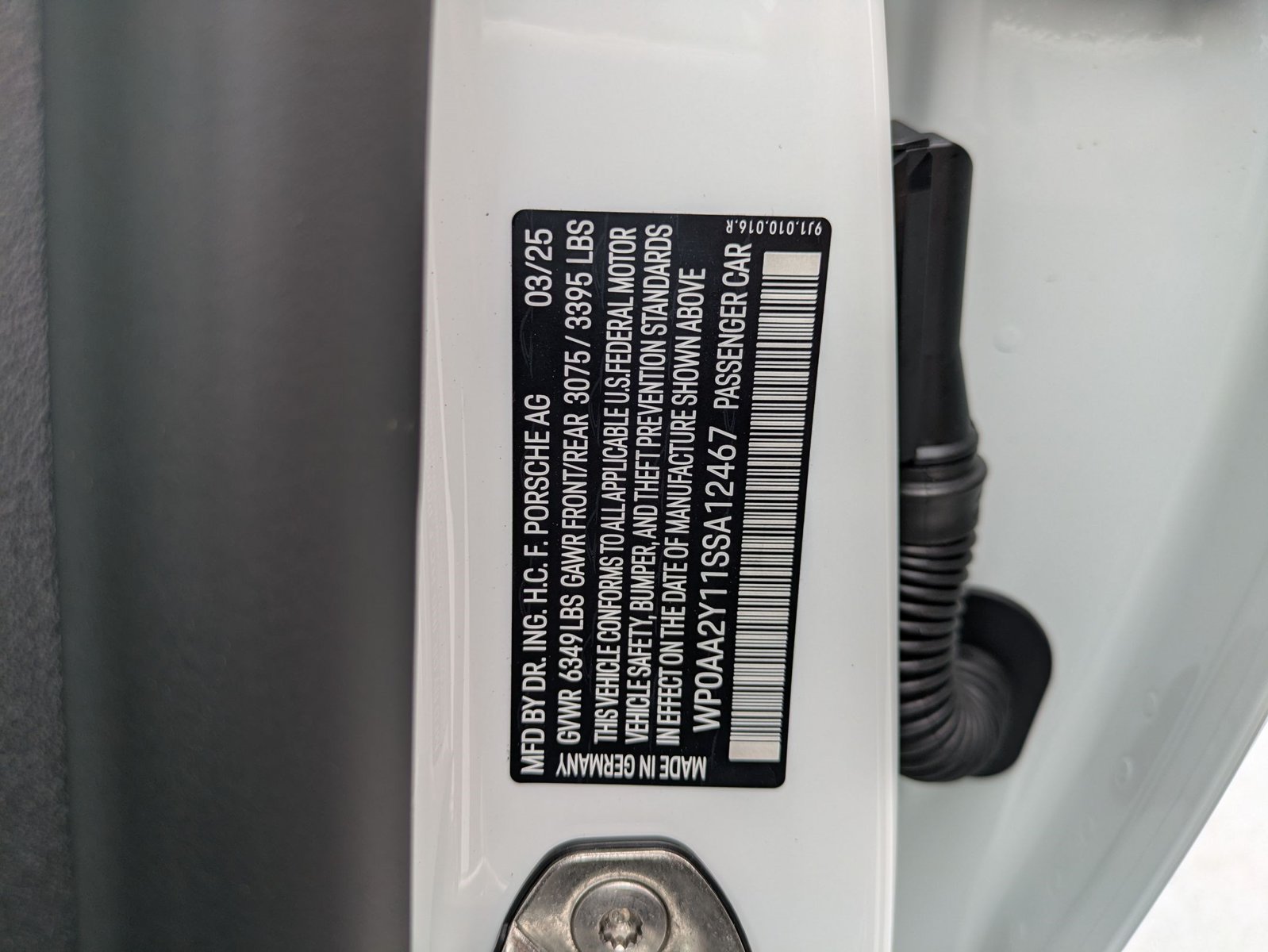 Certified 2025 Porsche Taycan AWD/4WD image 27
