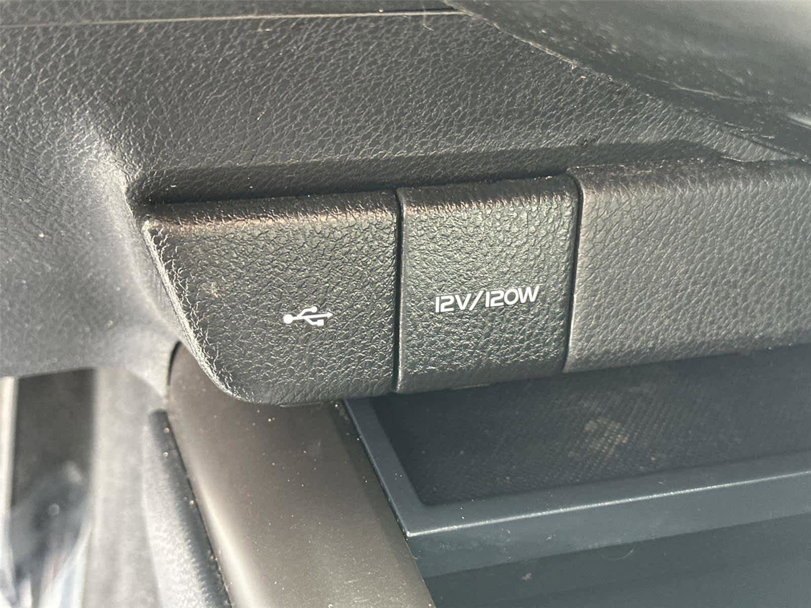 Used 2023 Toyota Camry LE FWD image 34