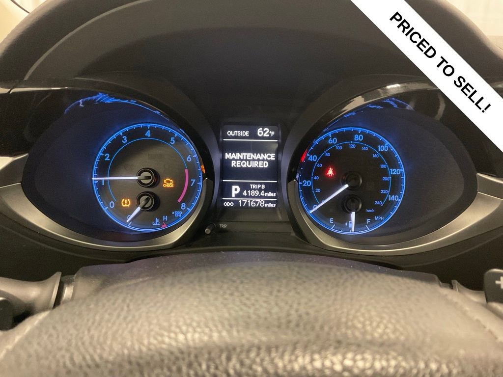 Used 2014 Toyota Corolla S image 2