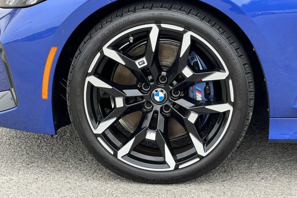 Used 2025 BMW M340i RWD image 32