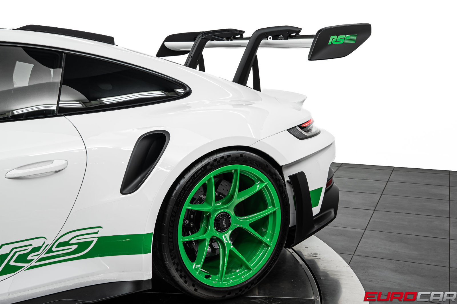 Used 2024 Porsche 911 GT3 RS RWD image 18
