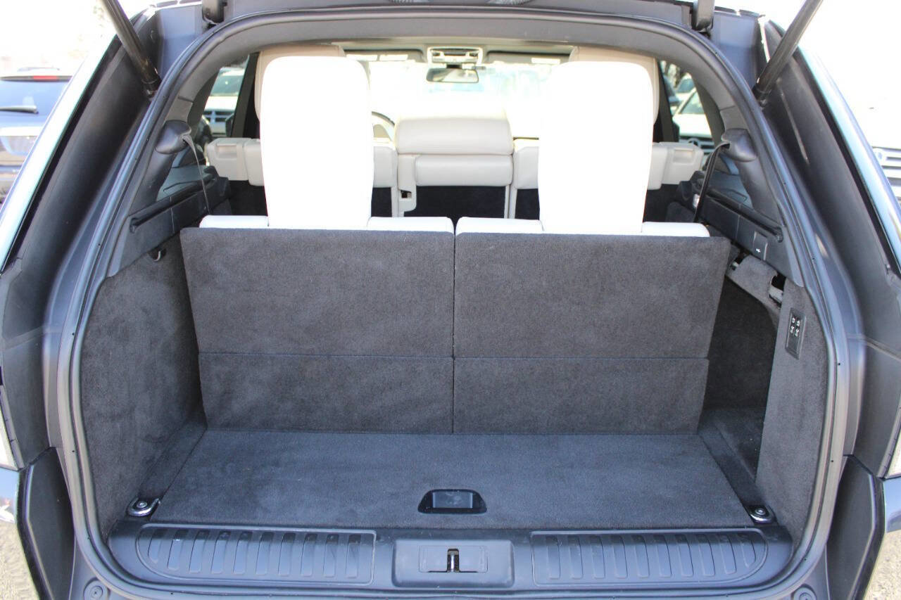 Used 2014 Land Rover Range Rover Sport HSE image 25