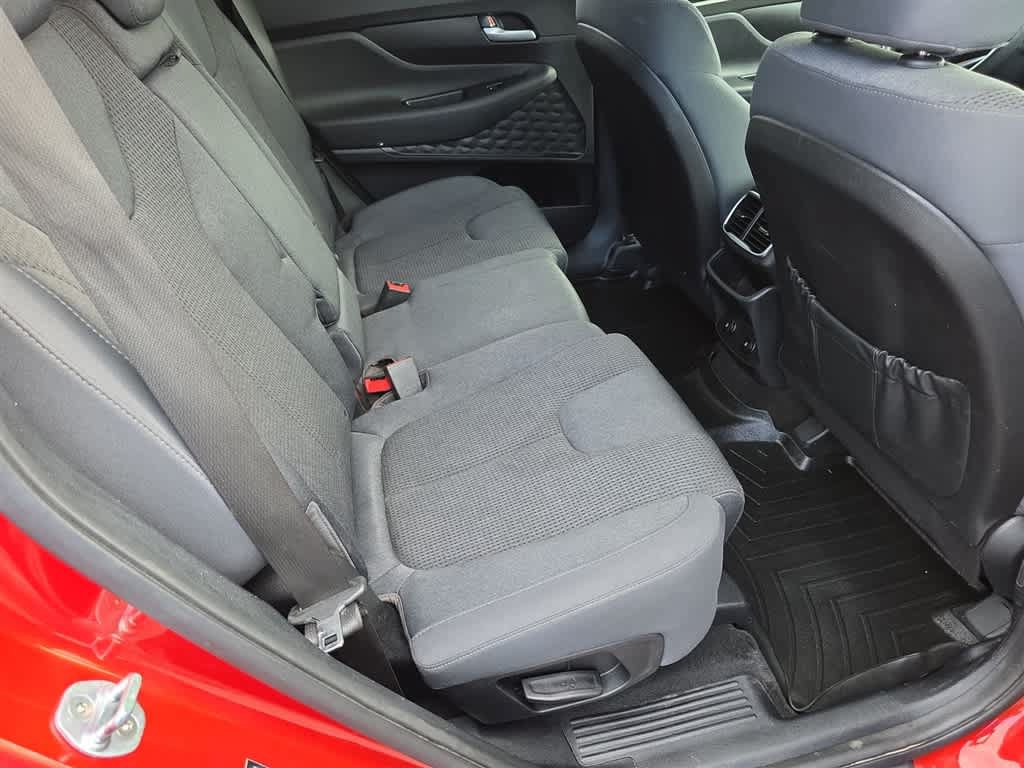 Used 2019 Hyundai Santa Fe SEL AWD/4WD image 12