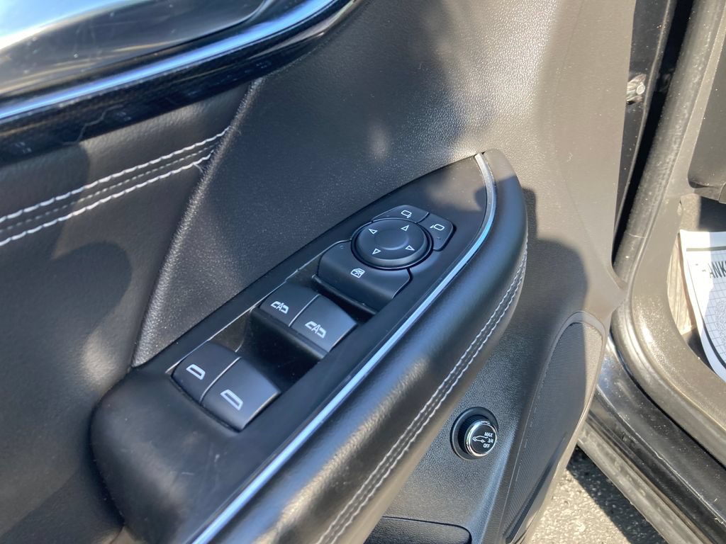 Used 2021 Buick Envision Preferred AWD/4WD image 14
