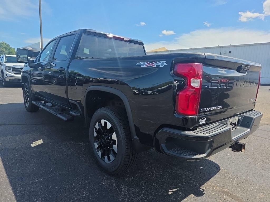 Used 2020 Chevrolet Silverado 2500 Custom w/ Custom Value Package AWD/4WD image 7