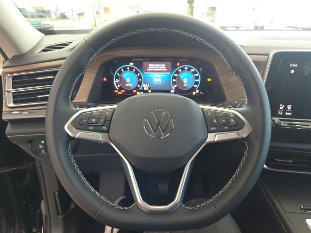 New 2026 Volkswagen Atlas SE image 20
