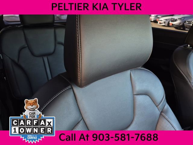 Certified 2025 Kia Sorento EX w/ Panoramic Sunroof Package image 15