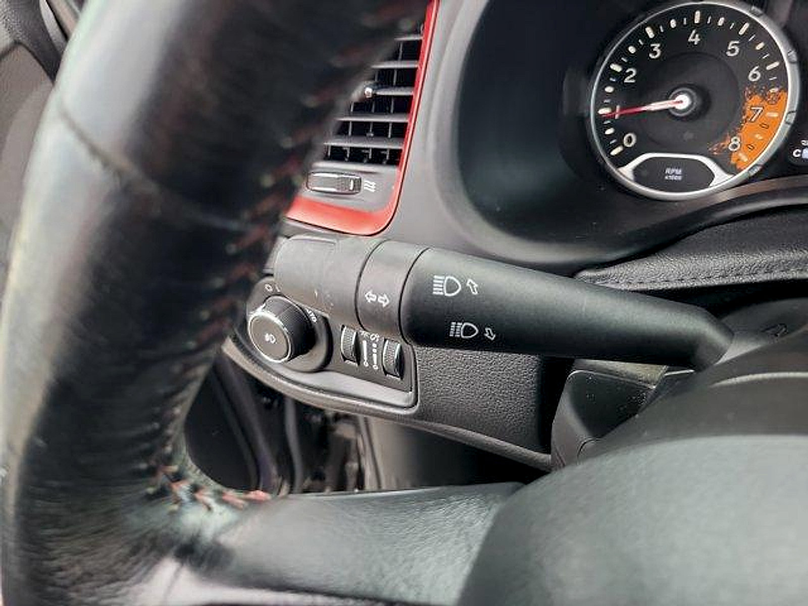 Certified 2017 Jeep Renegade Trailhawk AWD/4WD image 29