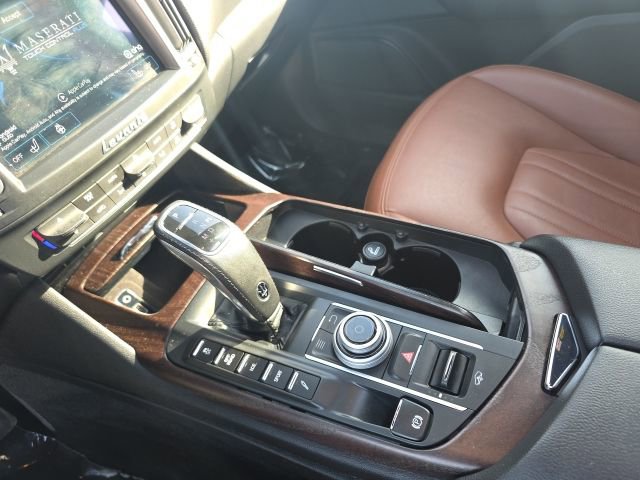Used 2019 Maserati Levante image 17