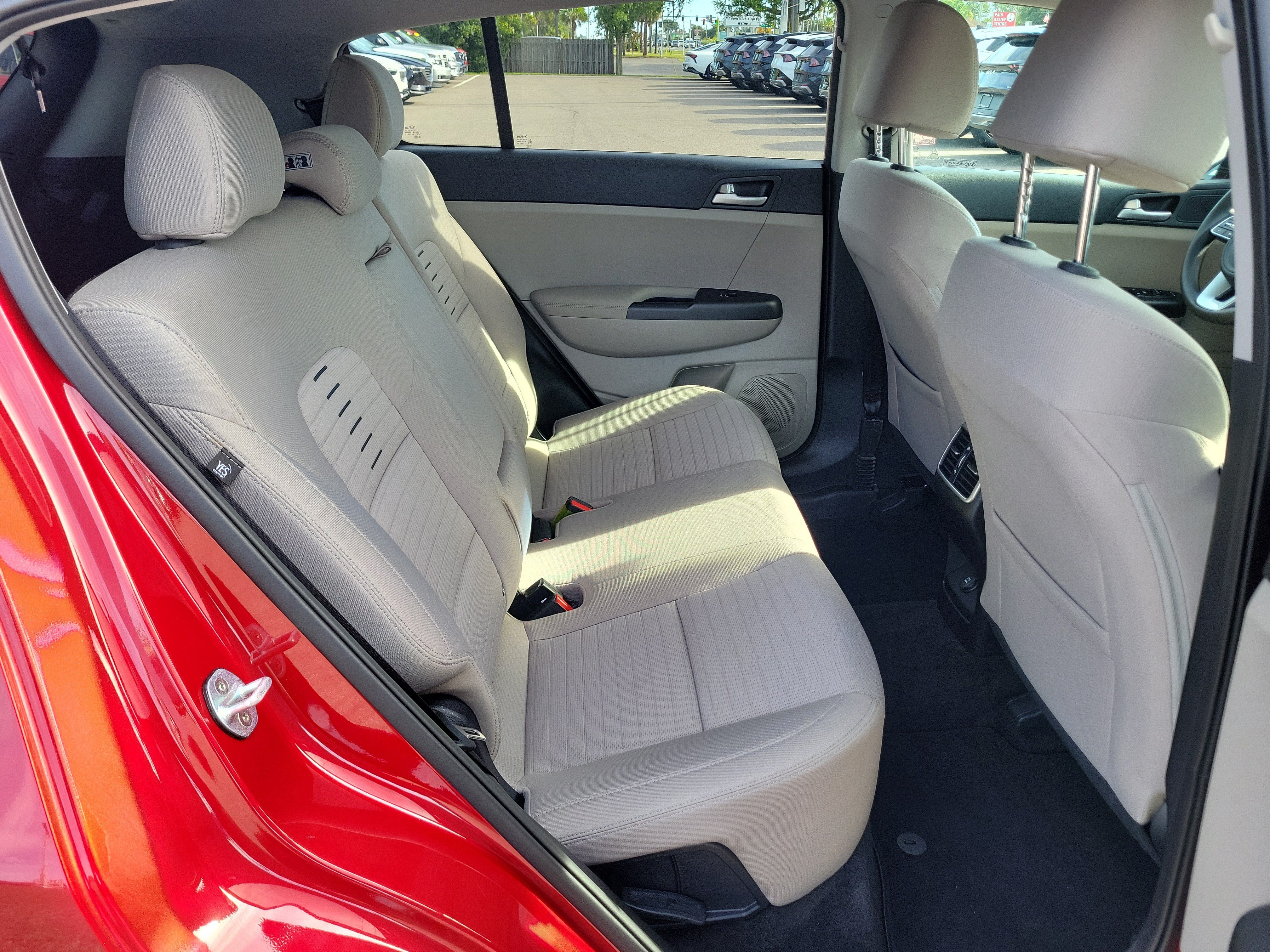 Used 2020 Kia Sportage LX w/ LX Popular Package FWD image 12