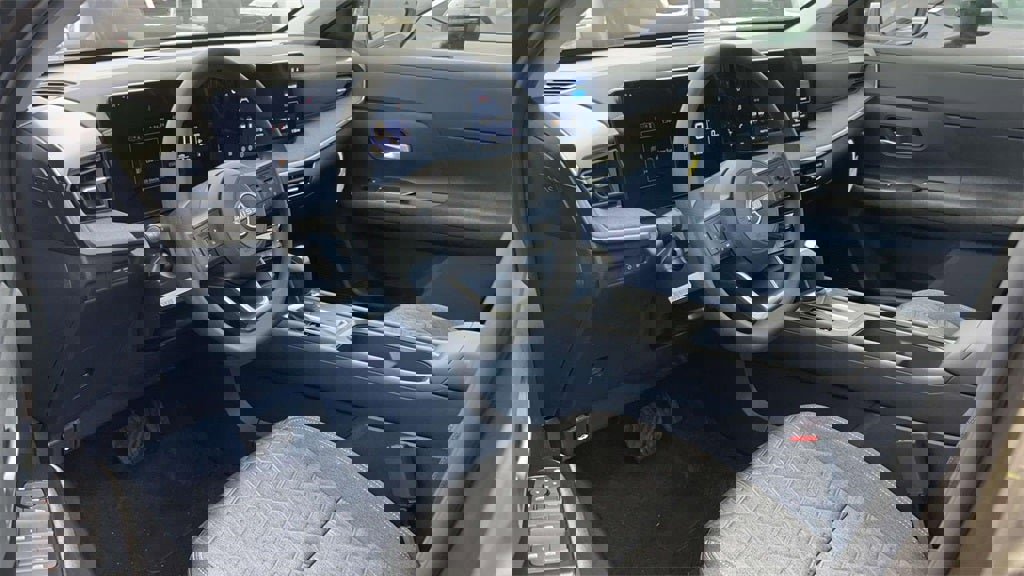 New 2026 Nissan Kicks SV w/ SV Premium Package image 26