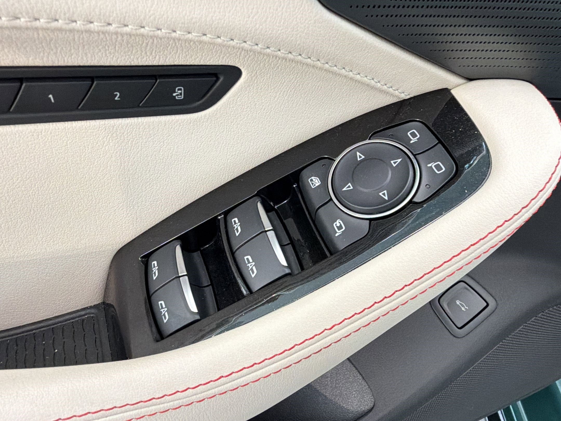 Used 2025 Cadillac CT5 Sport RWD image 13