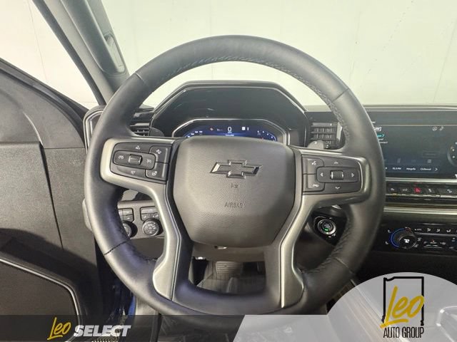 Used 2022 Chevrolet Silverado 1500 RST w/ Z71 Off-Road Package AWD/4WD image 9