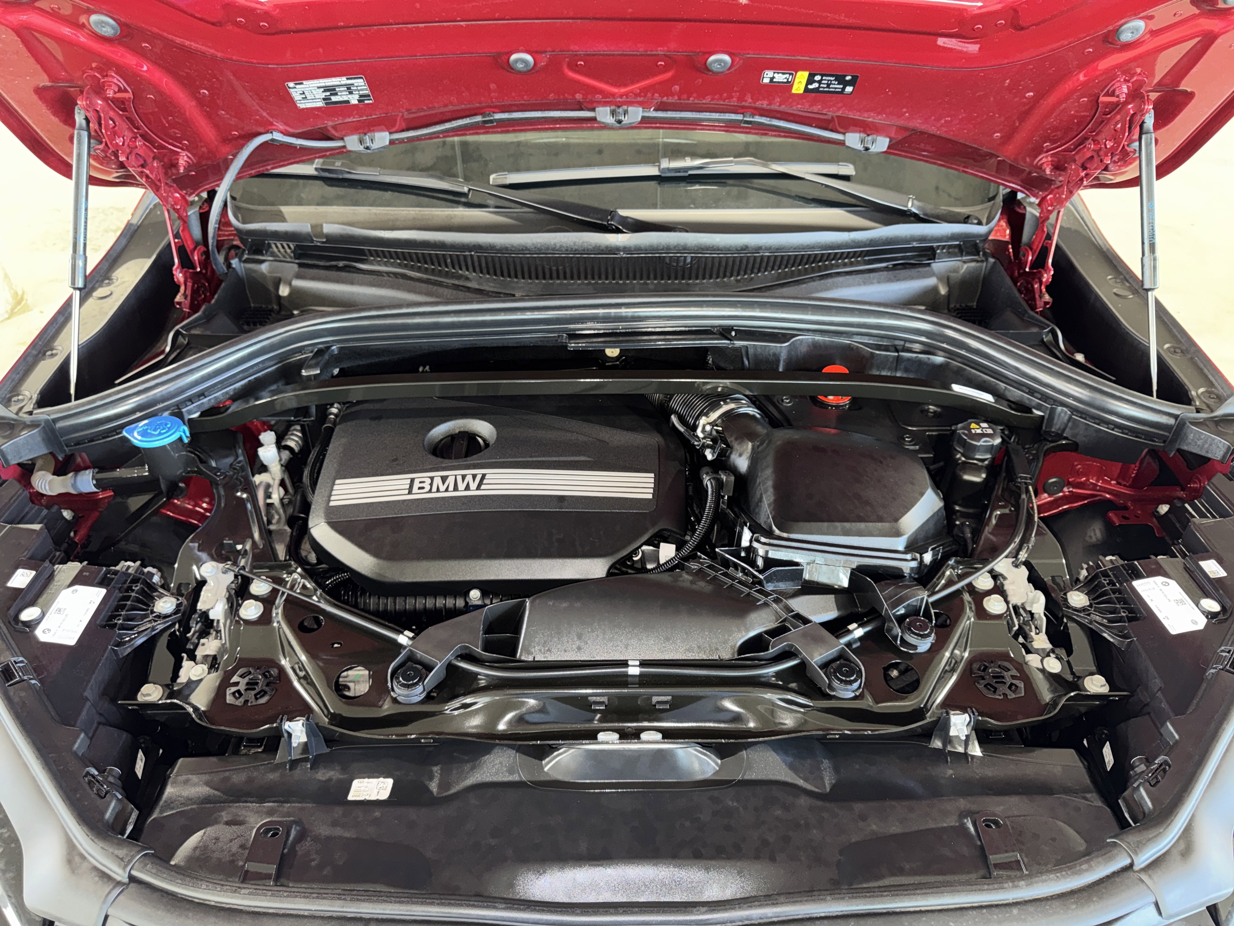 Used 2025 BMW X2 xDrive28i image 35