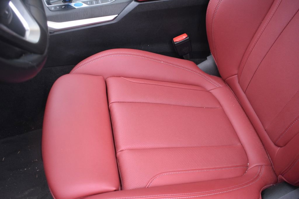 Used 2023 BMW i4 eDrive35 image 12