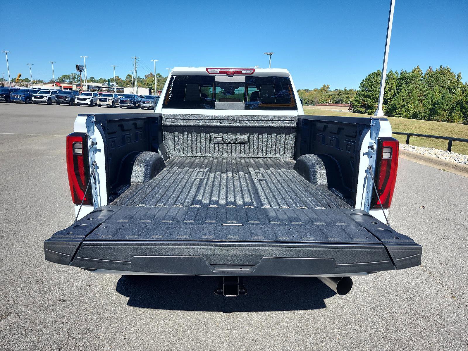 New 2026 GMC Sierra 2500 Denali Ultimate image 7