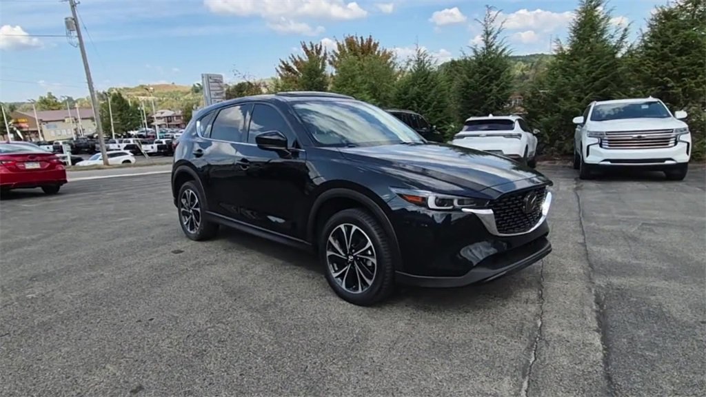 Used 2022 MAZDA CX-5 AWD 2.5 S w/ Premium Plus Pkg image 3