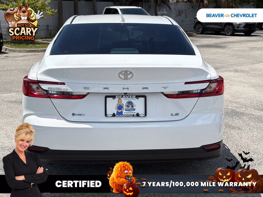 Used 2025 Toyota Camry LE FWD image 6