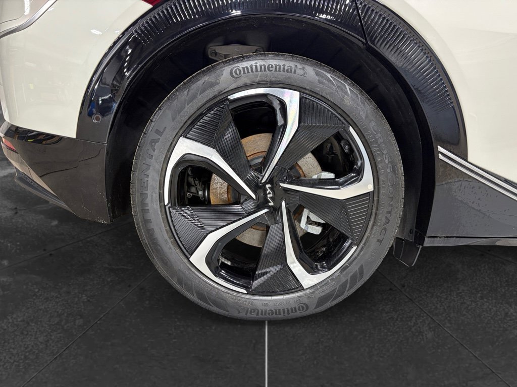 Used 2022 Kia EV6 GT-Line w/ First Edition Package image 33