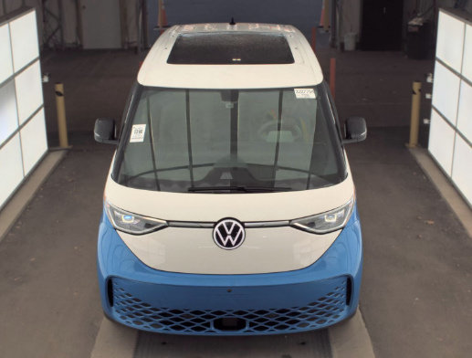 Used 2025 Volkswagen ID. Buzz Pro S Plus RWD image 15