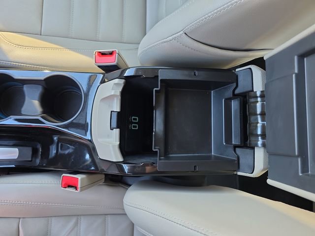 Used 2017 Ford C-MAX Titanium w/ Equipment Group 301A image 27