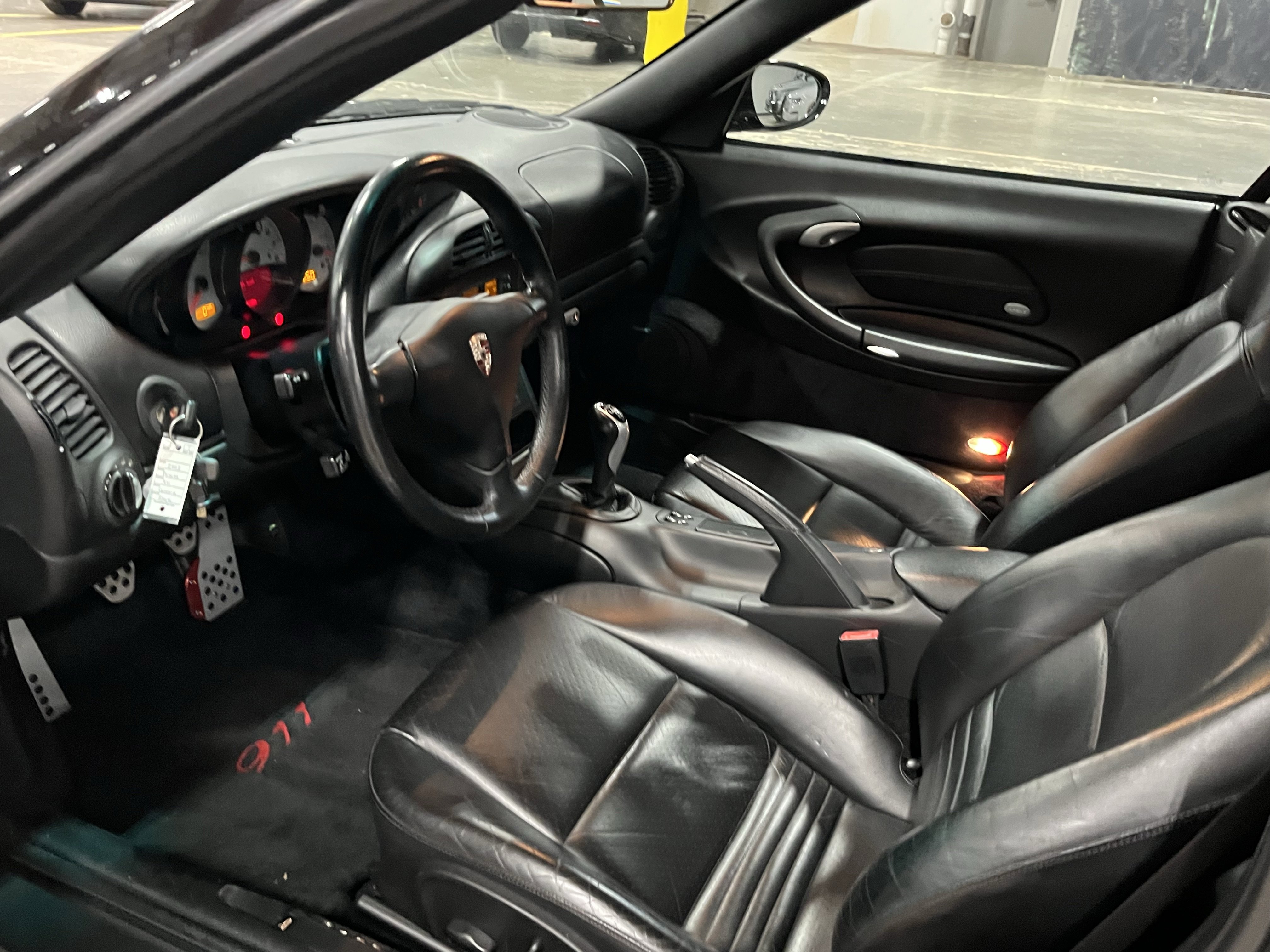 Used 2003 Porsche 911 Carrera image 9