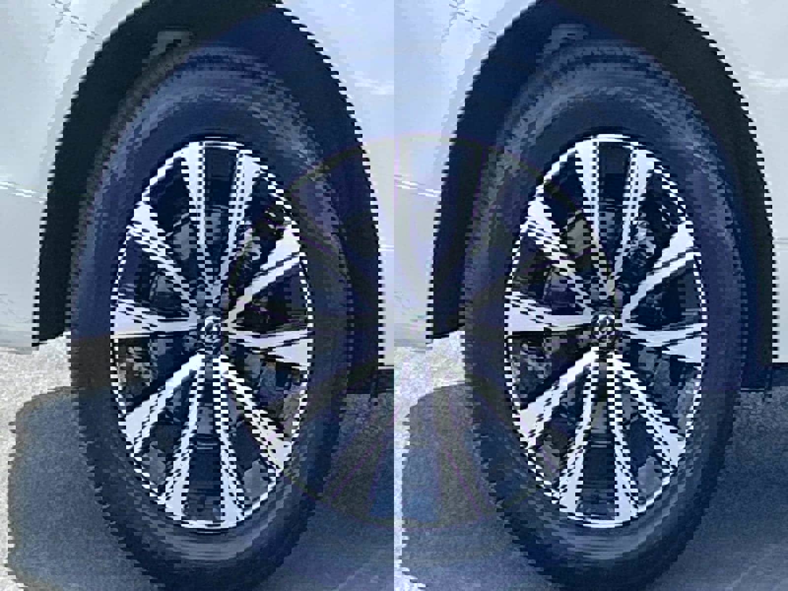 Certified 2023 Volvo XC60 B5 Plus w/ Climate Package AWD/4WD image 9