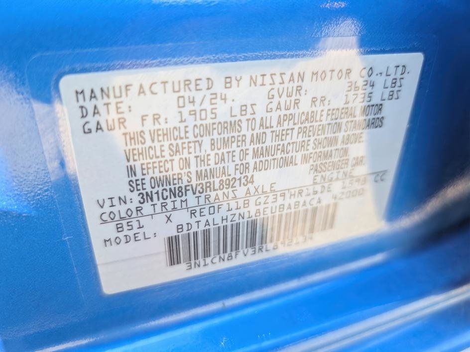 Used 2024 Nissan Versa SR FWD image 32