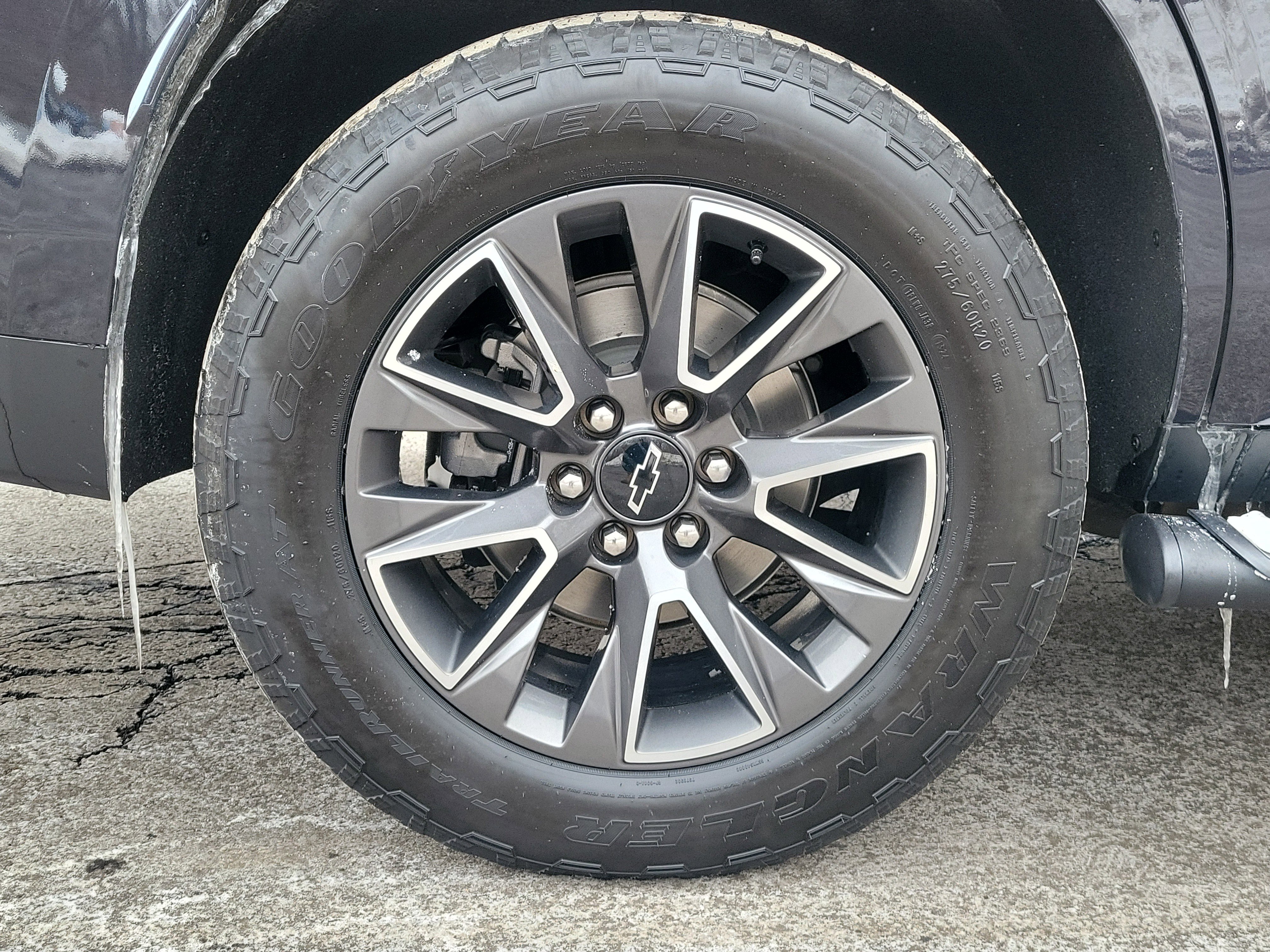 Used 2023 Chevrolet Tahoe Z71 w/ Luxury Package image 5