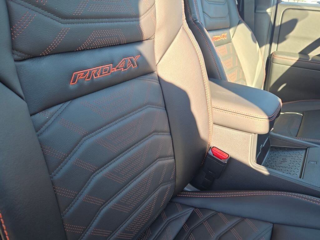 New 2026 Nissan Frontier PRO-4X w/ Pro Premium Package image 7