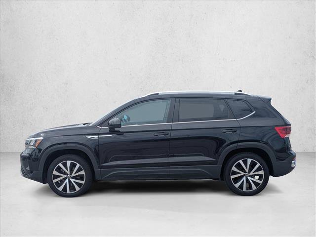 Used 2024 Volkswagen Taos SE FWD image 9