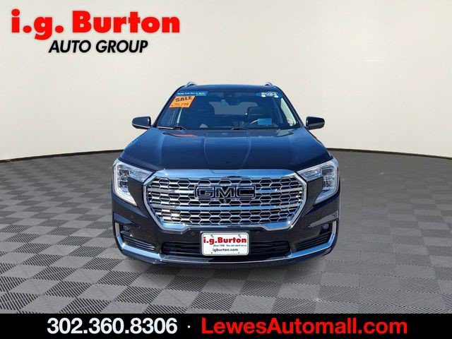 Certified 2024 GMC Terrain Denali w/ Black Diamond Edition image 2