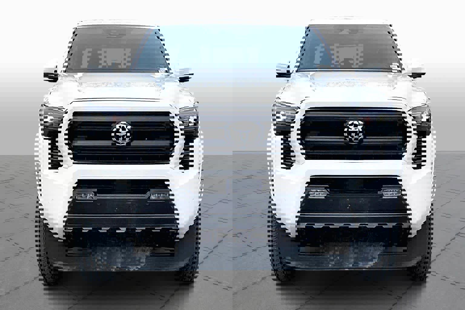 Used 2024 Toyota Tacoma SR5 image 3