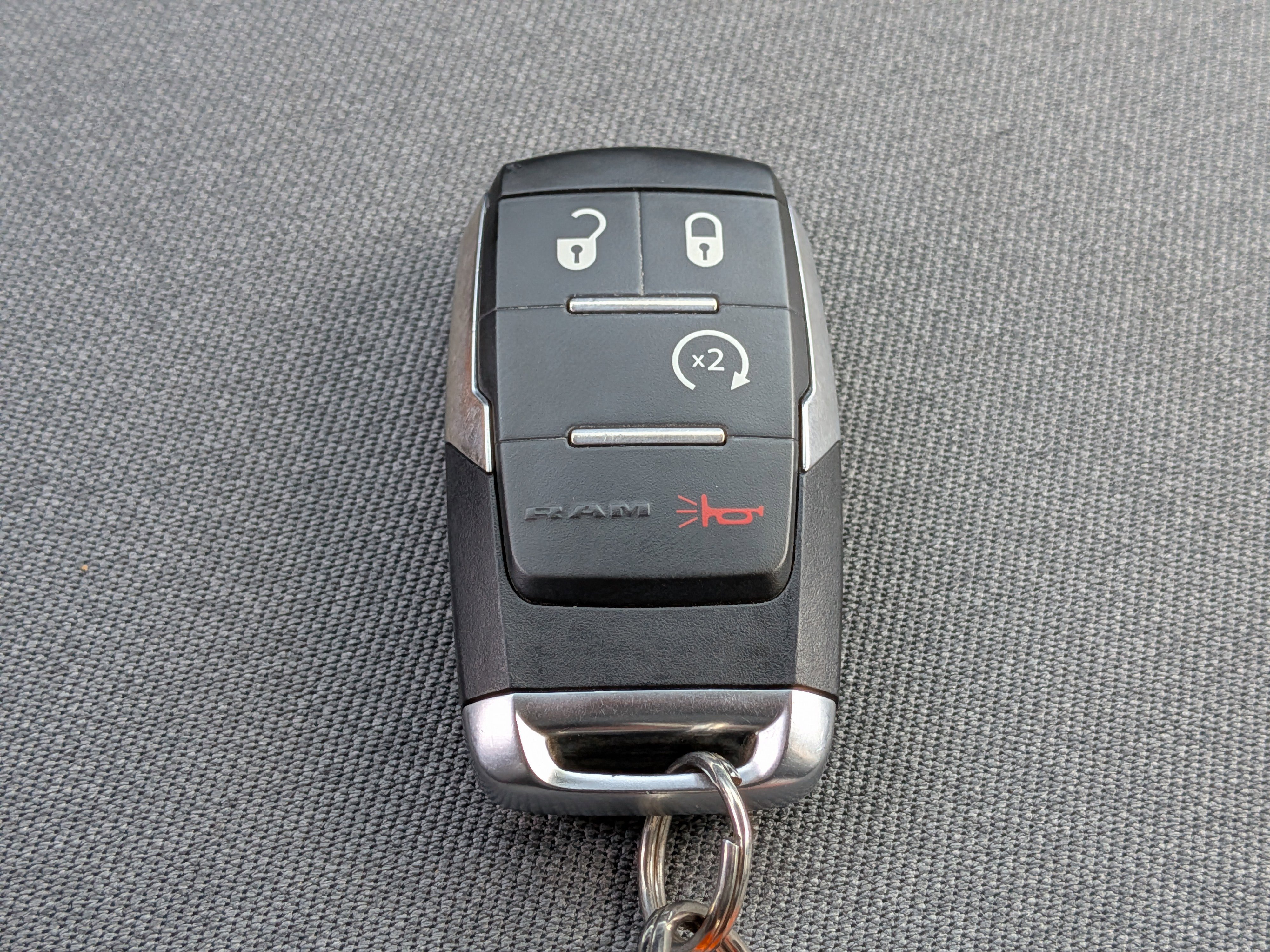 Used 2022 RAM 2500 Big Horn w/ Cold Weather Group image 33