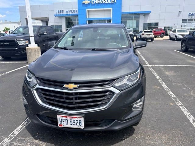Used 2018 Chevrolet Equinox LS FWD image 2