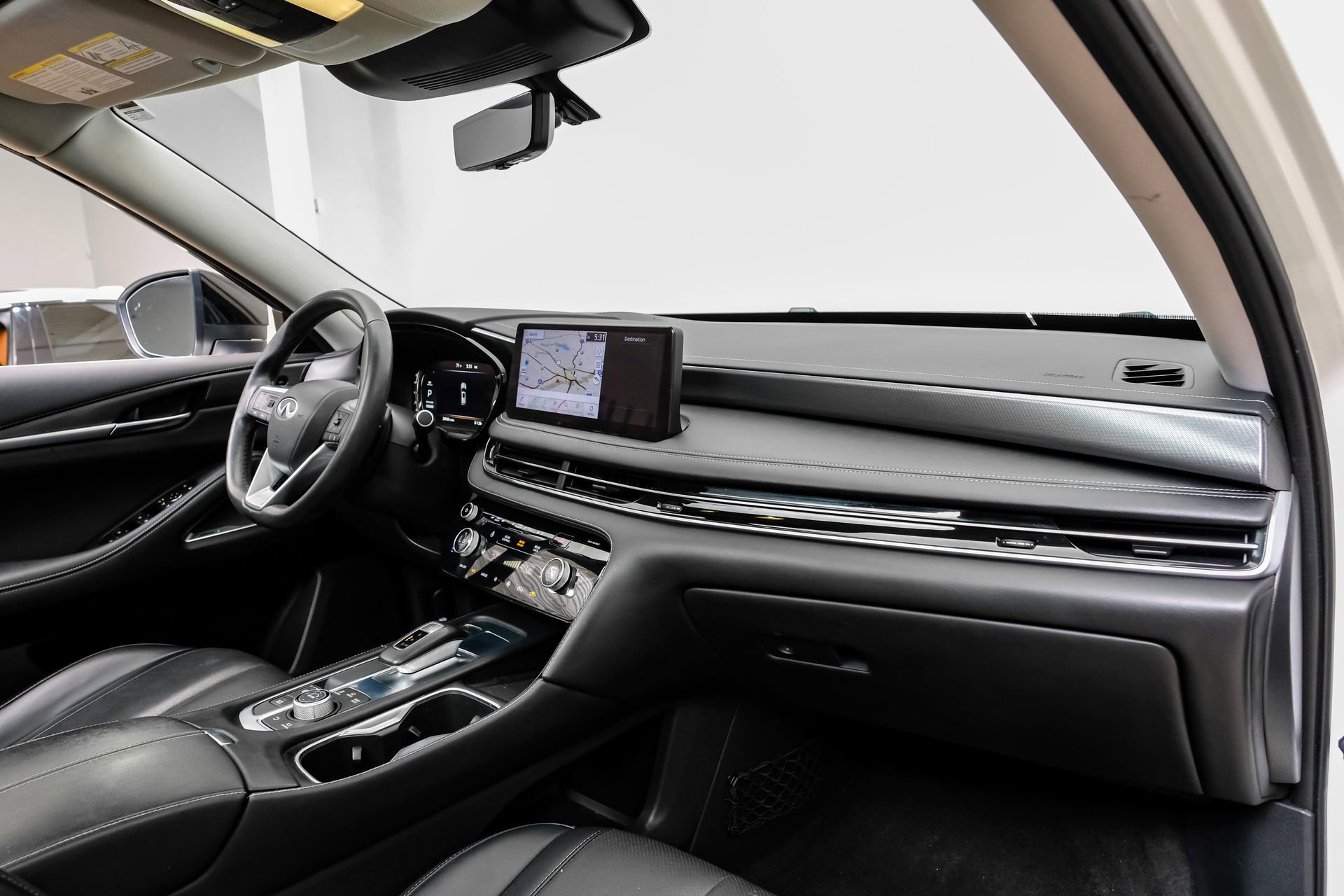 Used 2023 INFINITI QX60 Luxe w/ Vision Package image 17