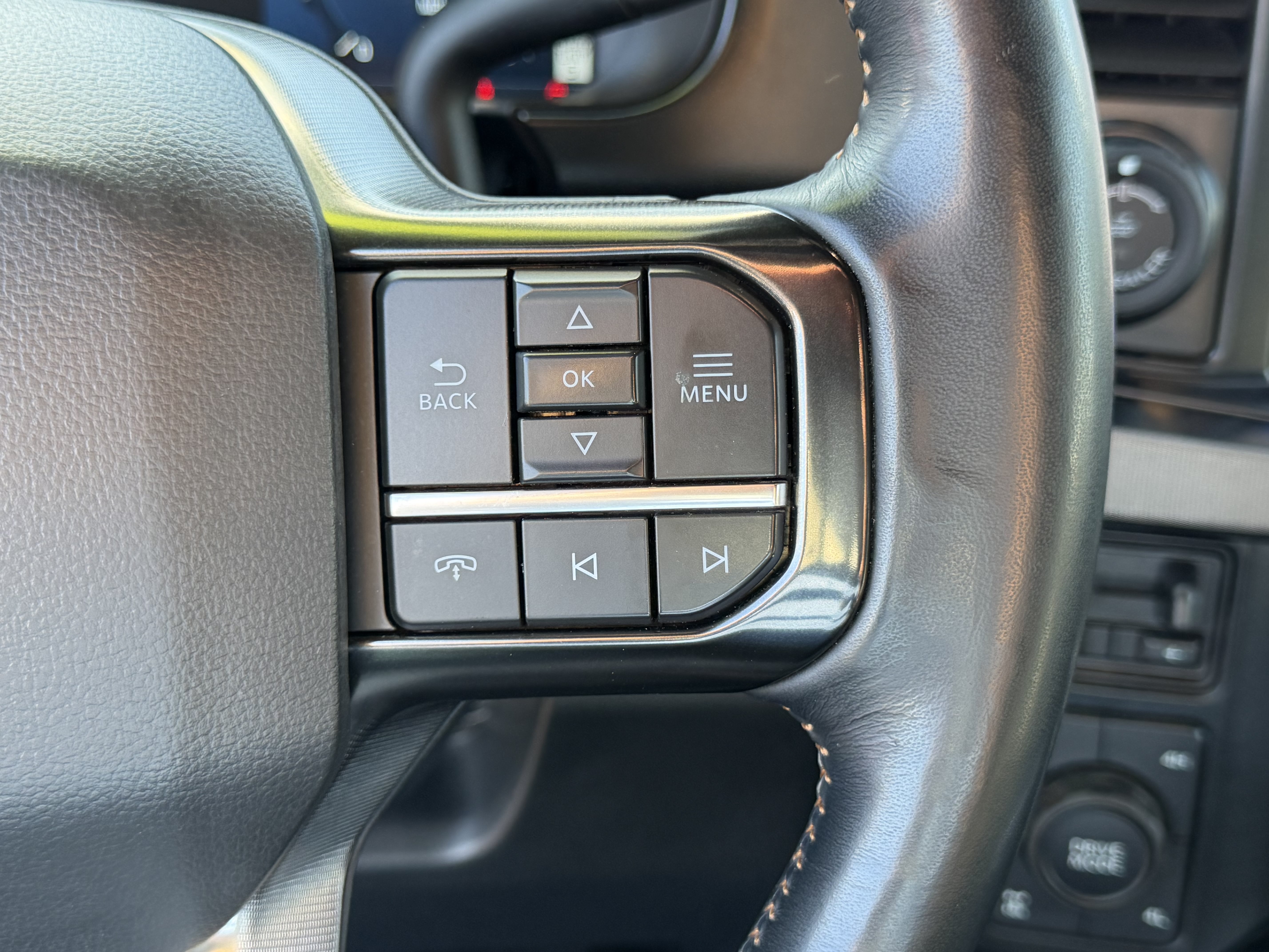 Certified 2024 Ford F250 Platinum AWD/4WD image 18