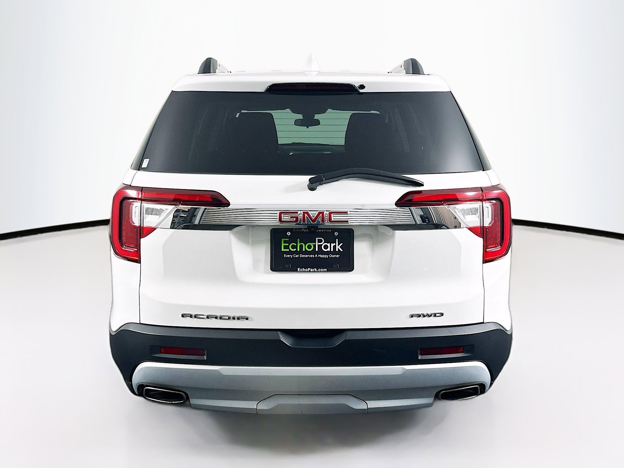 Used 2023 GMC Acadia SLE w/ Driver Convenience Package image 7