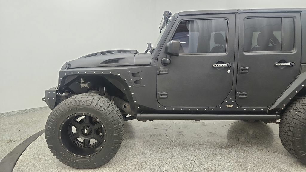 Used 2017 Jeep Wrangler Unlimited Sport w/ Quick Order Package 24S AWD/4WD image 12