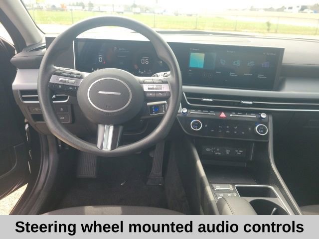 Used 2025 Hyundai Sonata SEL image 4