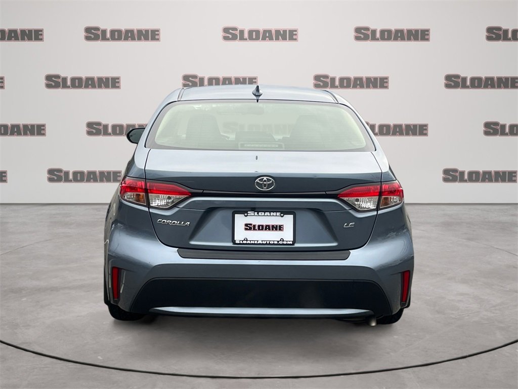Used 2021 Toyota Corolla LE image 4