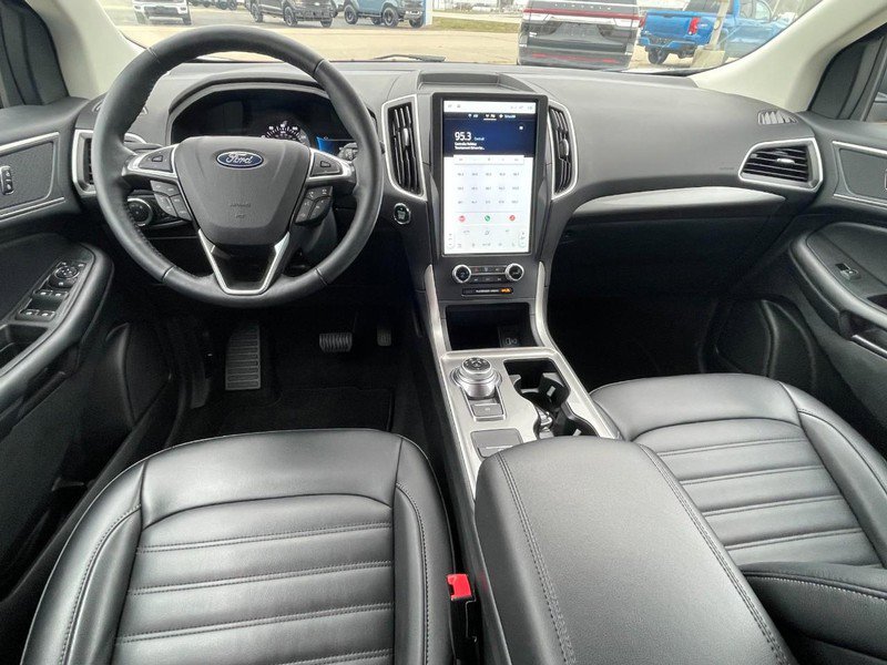 Used 2024 Ford Edge SEL w/ Convenience Package image 19