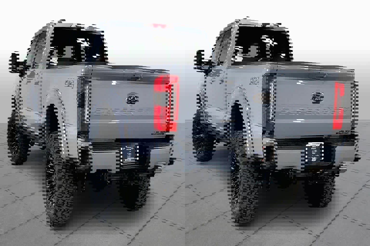 New 2026 Ford F250 Lariat w/ Black Appearance Package image 11